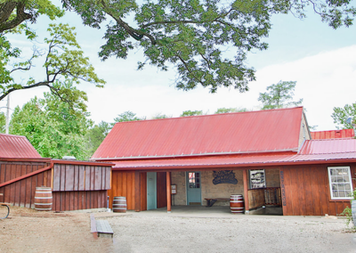 Adam Puchta Winery